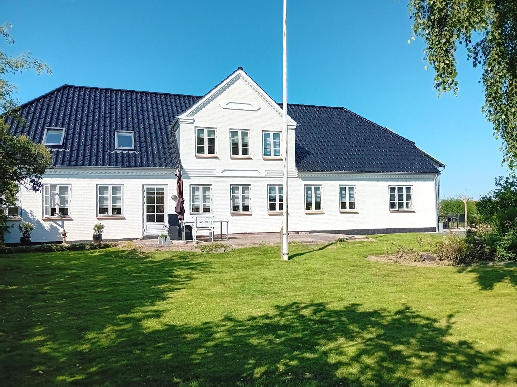 Elmegaard Apartment Sonderby  Екстериор снимка